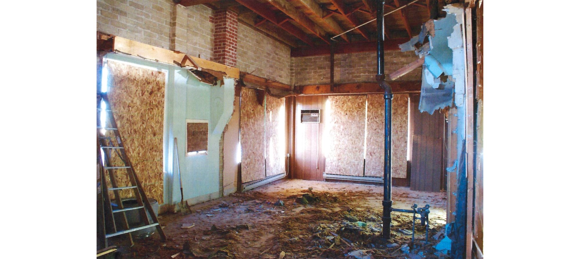 Photo of Tieton Lofts "Historical" Unit 8 before renovations