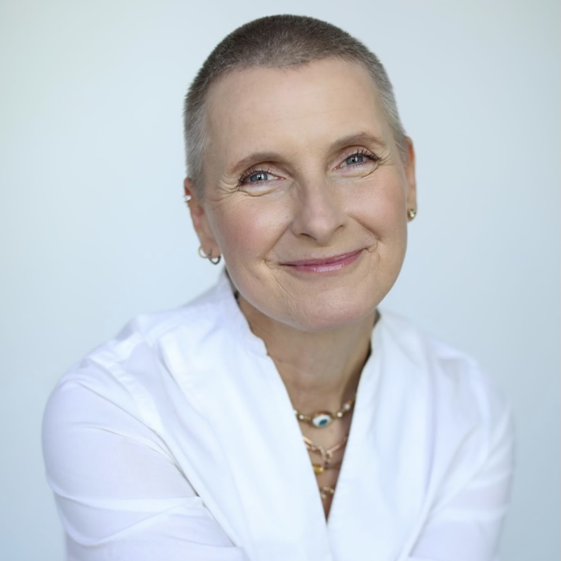 Photo of Elizabeth Gilbert